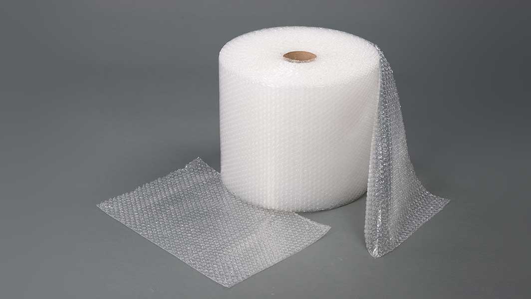 small_clear_bubble_sheet_roll